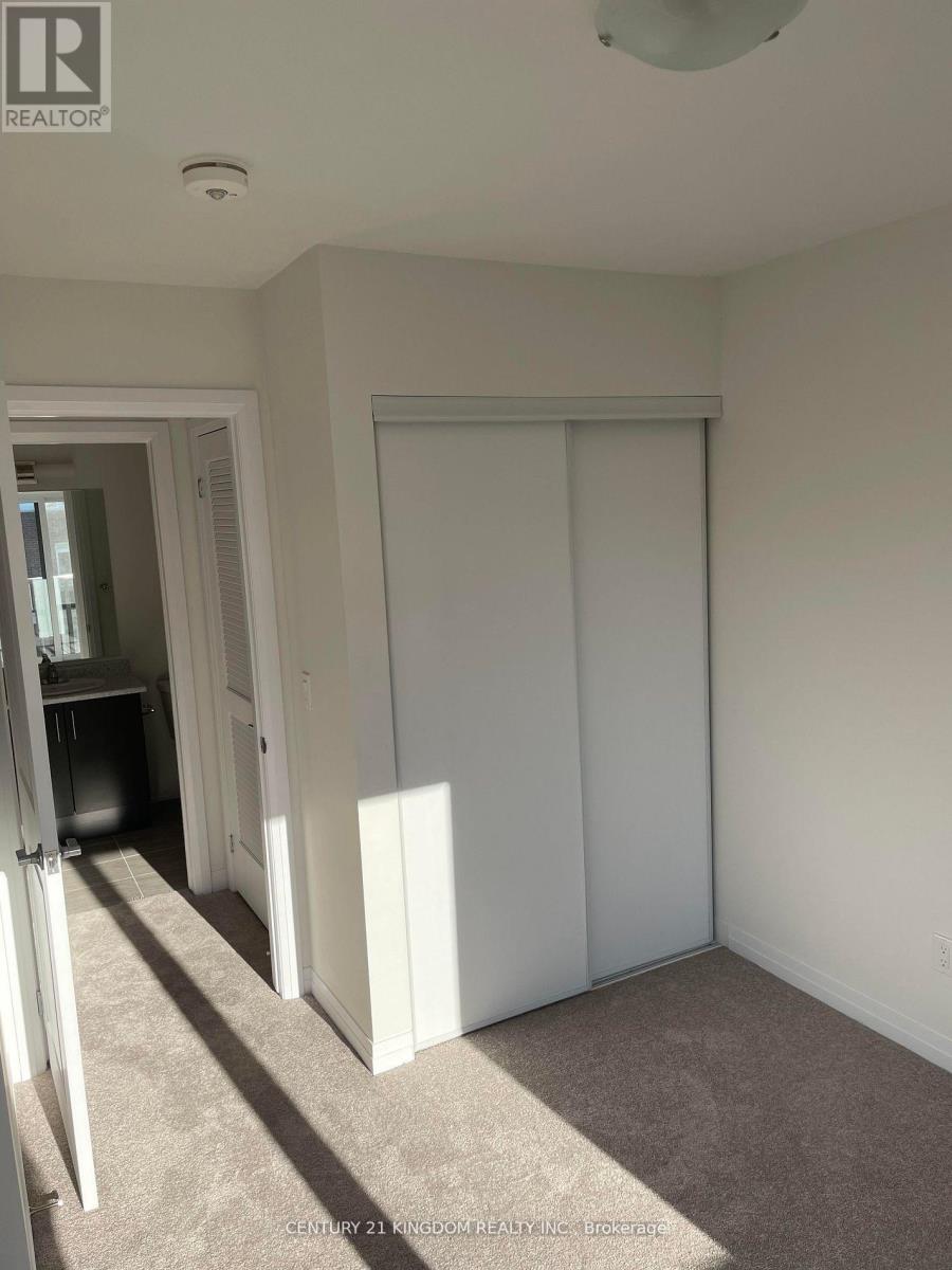 Photo 9 of 408 2635 William Jackson Drive, Pickering ON
