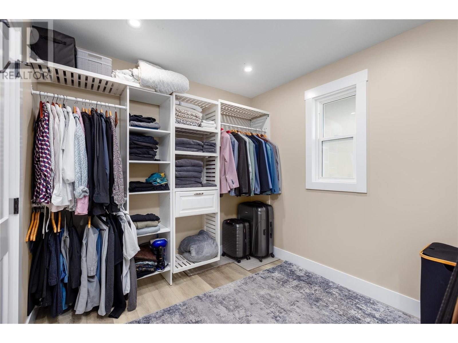 5496 93/95 Highway, Wasa