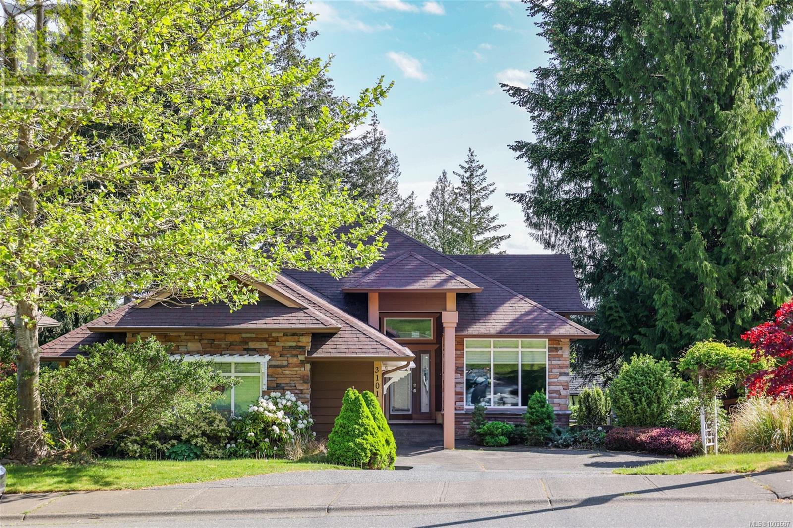 3101 Klanawa Cres, Courtenay