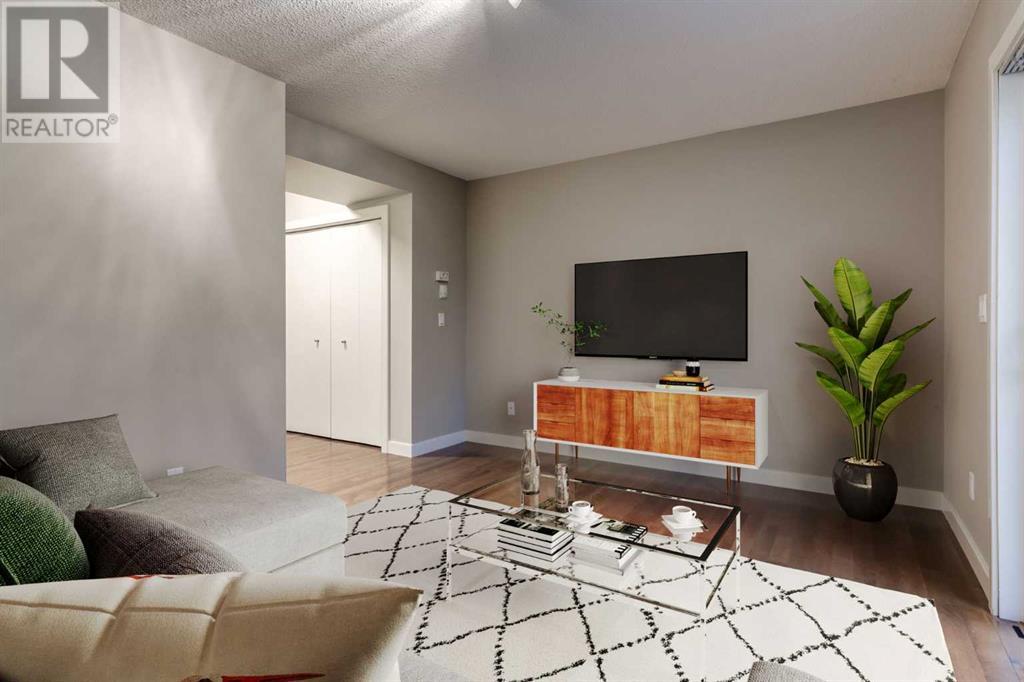 Single Family House for Sale in  CHAPARRAL RIDGE Park SE Chaparral Calgary 