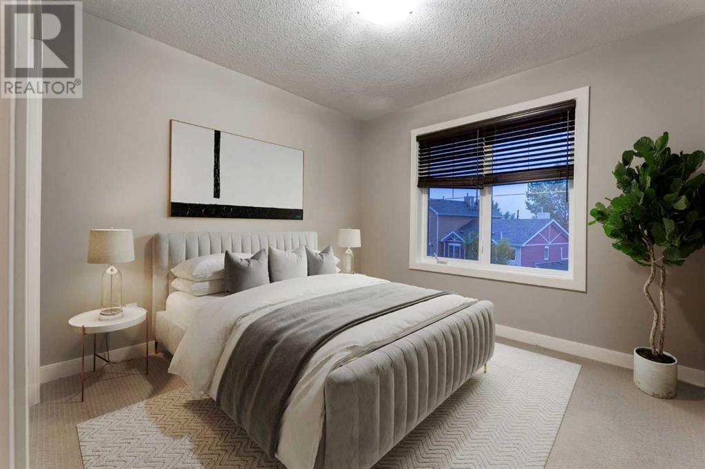 Single Family House for Sale in  CHAPARRAL RIDGE Park SE Chaparral Calgary 