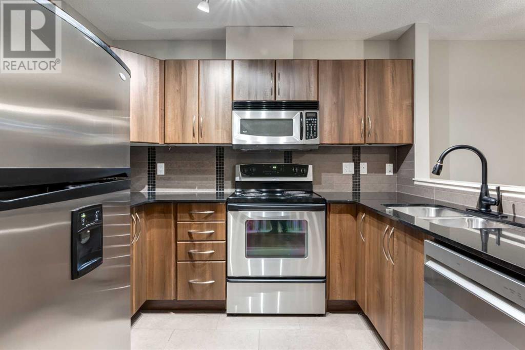 Single Family House for Sale in  CHAPARRAL RIDGE Park SE Chaparral Calgary 