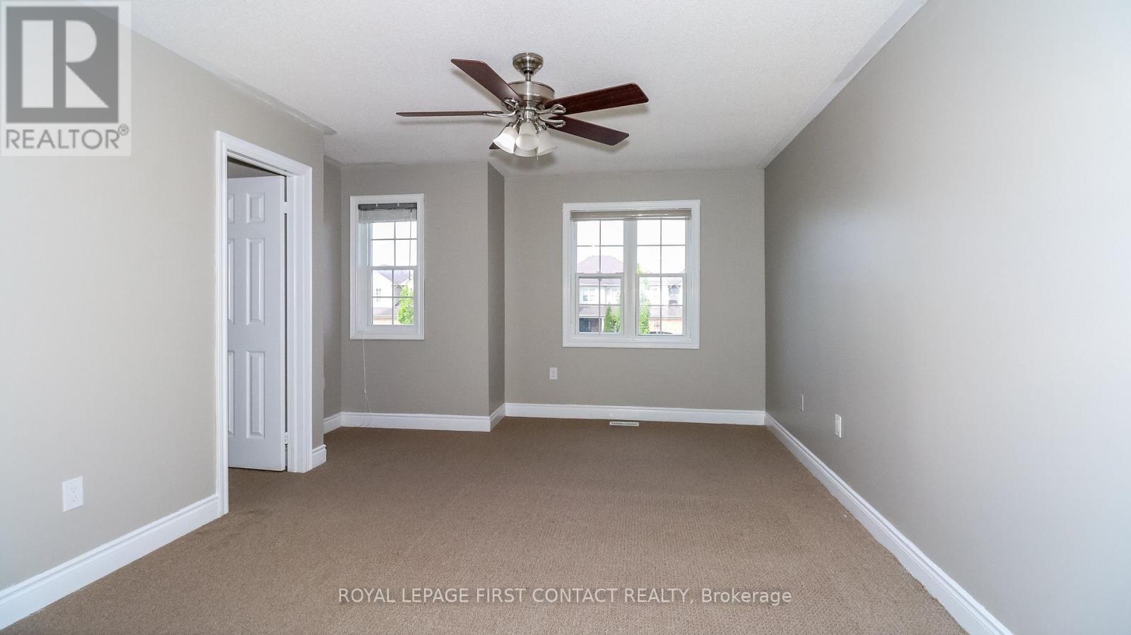 Photo 19 of 59 Winchester Terrace, Barrie ON