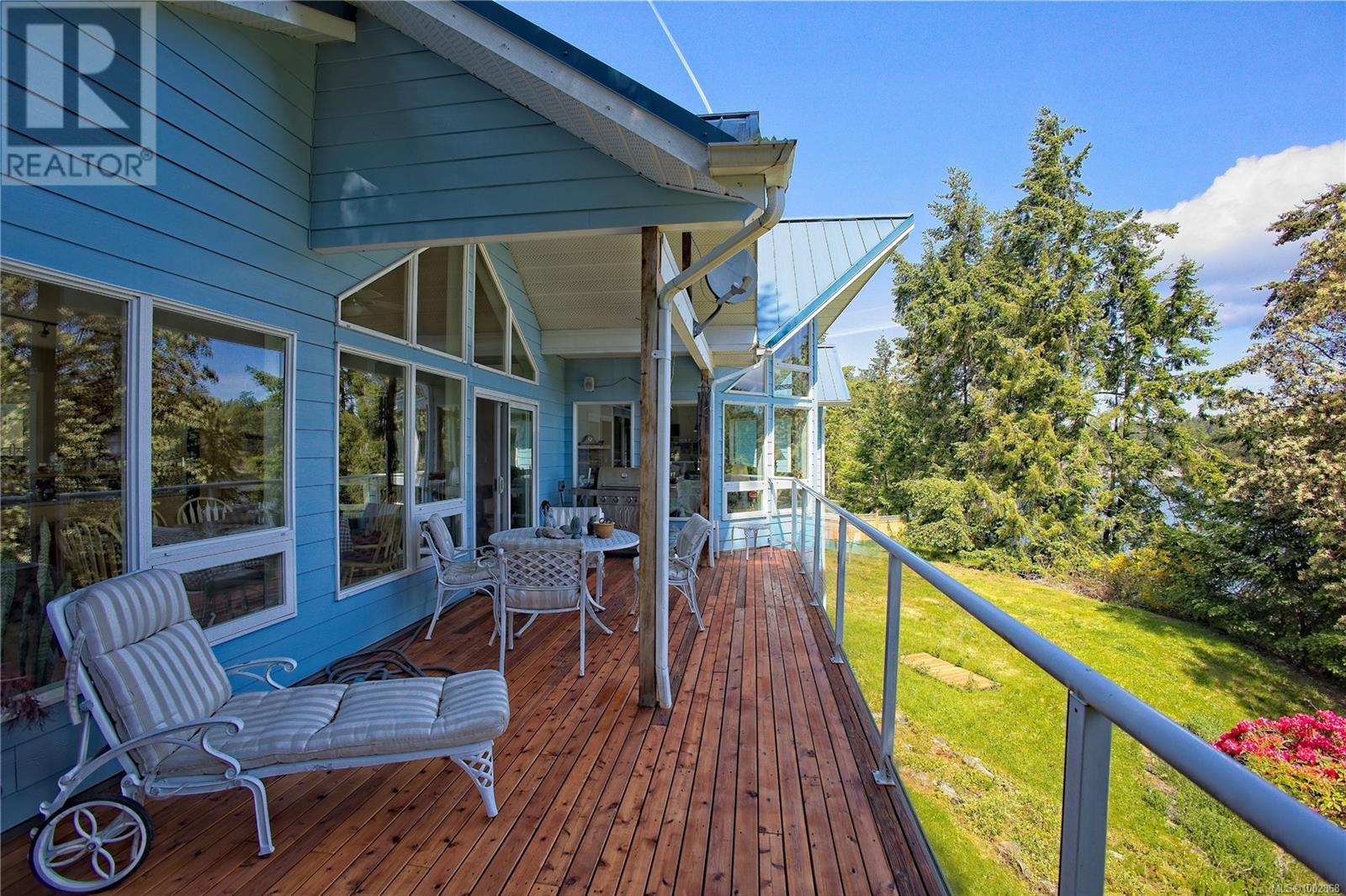 207 Welbury Dr, Salt Spring