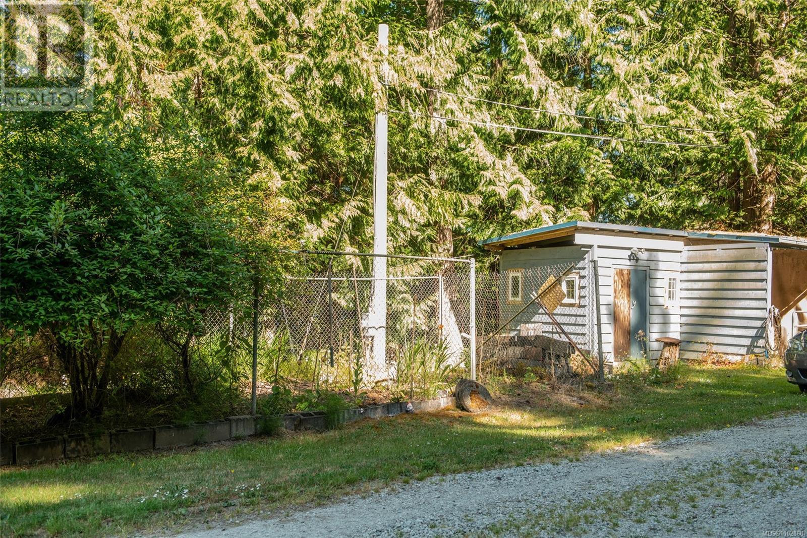 207 Welbury Dr, Salt Spring