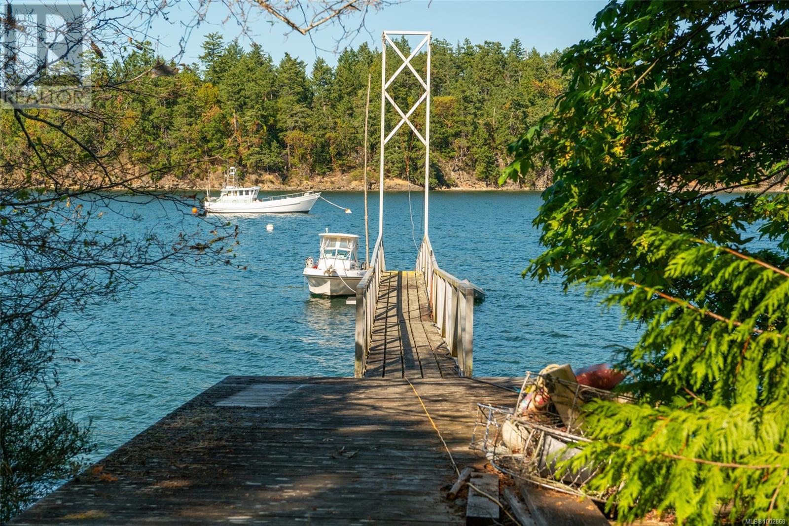 207 Welbury Dr, Salt Spring