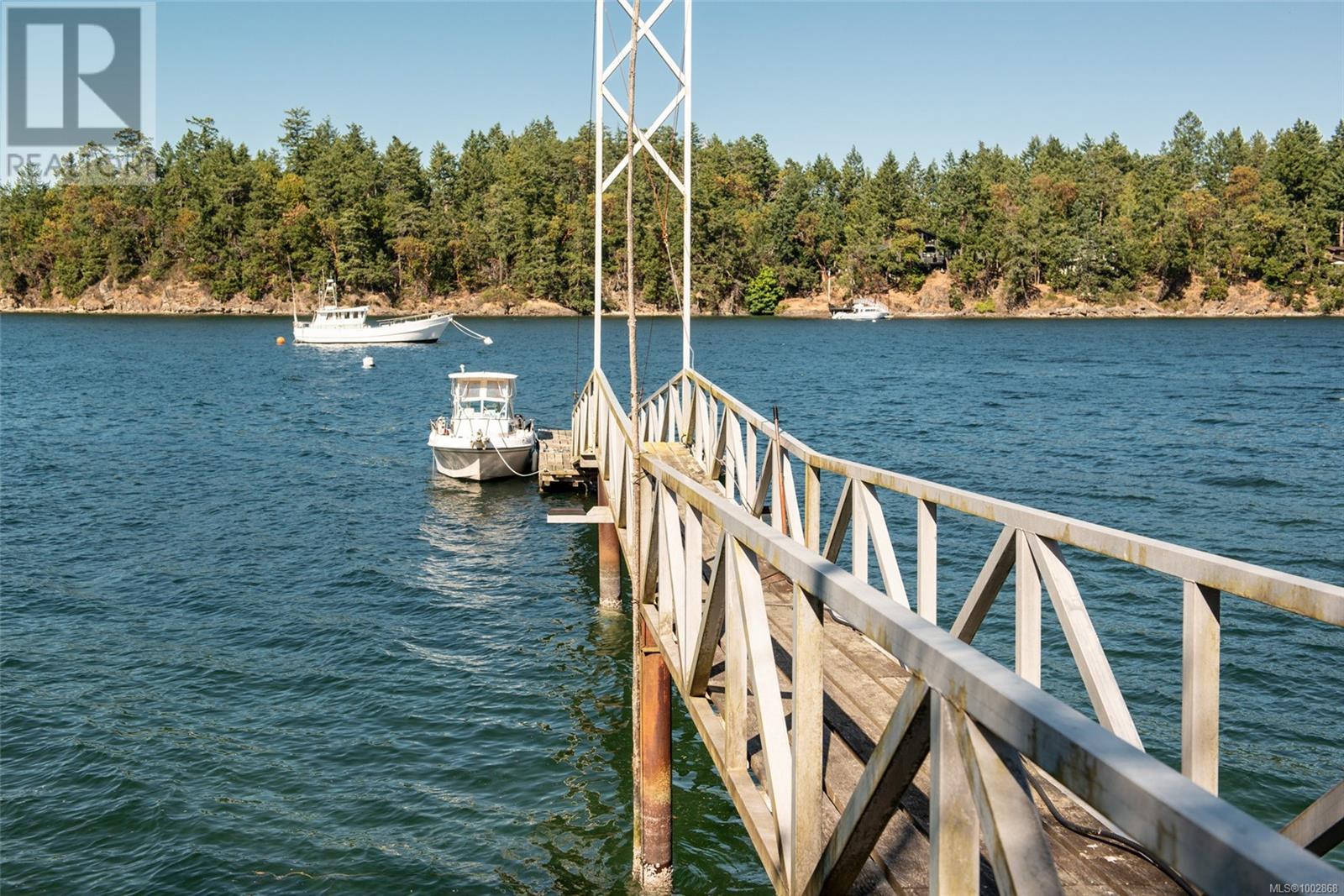 207 Welbury Dr, Salt Spring