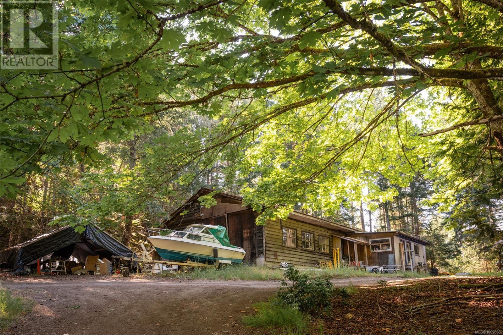 207 Welbury Dr, Salt Spring