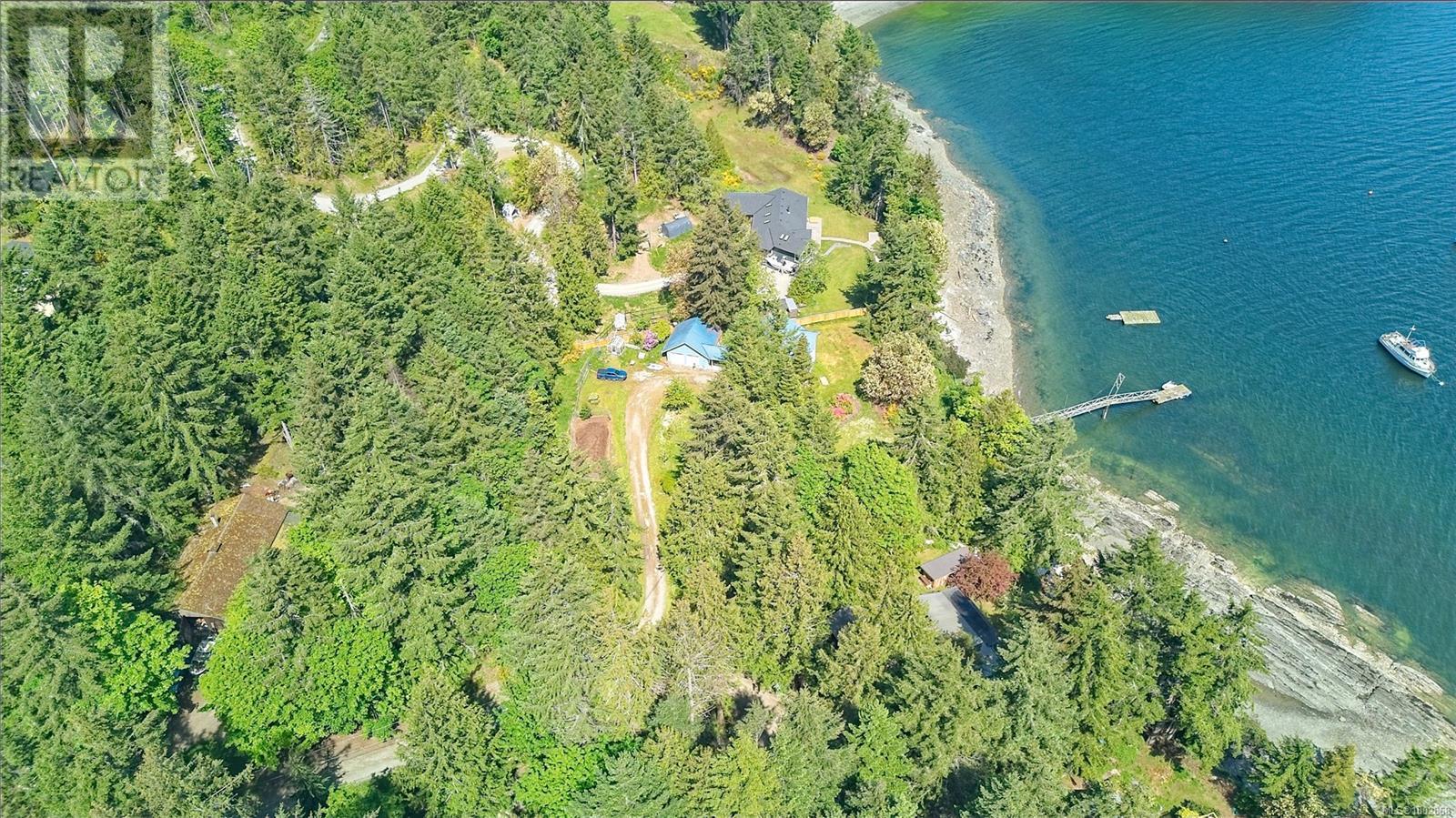207 Welbury Dr, Salt Spring