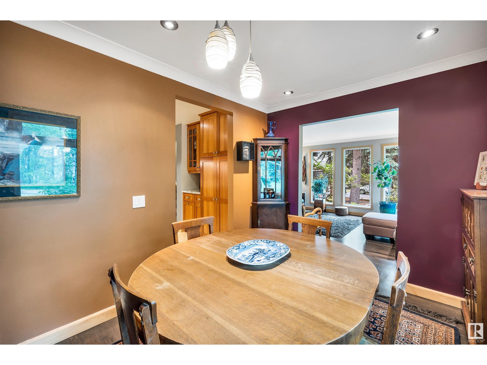 Single Family House for Sale in  Berrymore Dr St. Albert 