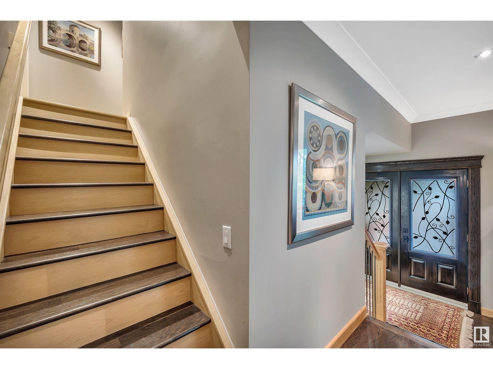 Single Family House for Sale in  Berrymore Dr St. Albert 