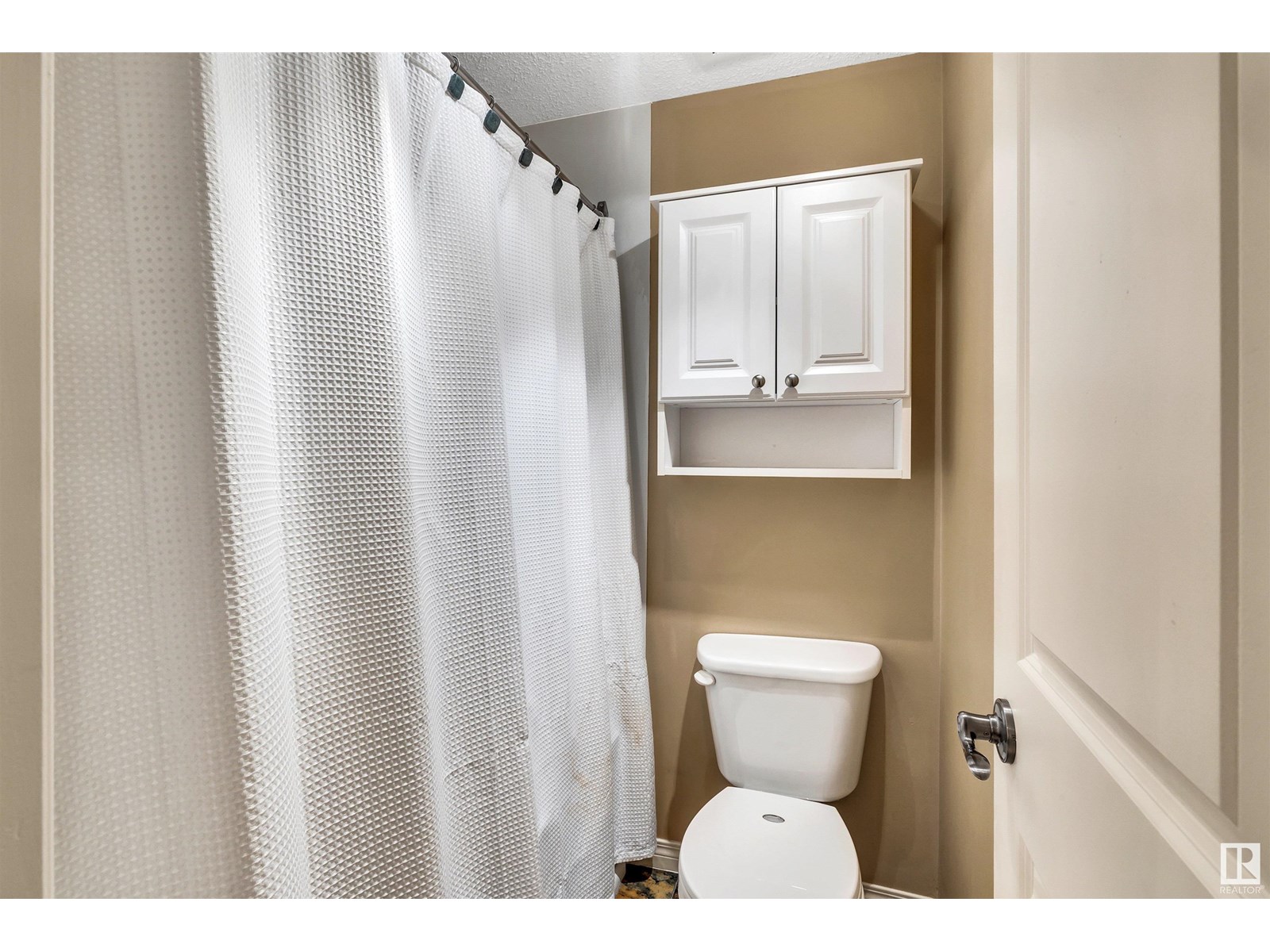 Single Family House for Sale in  Berrymore Dr St. Albert 