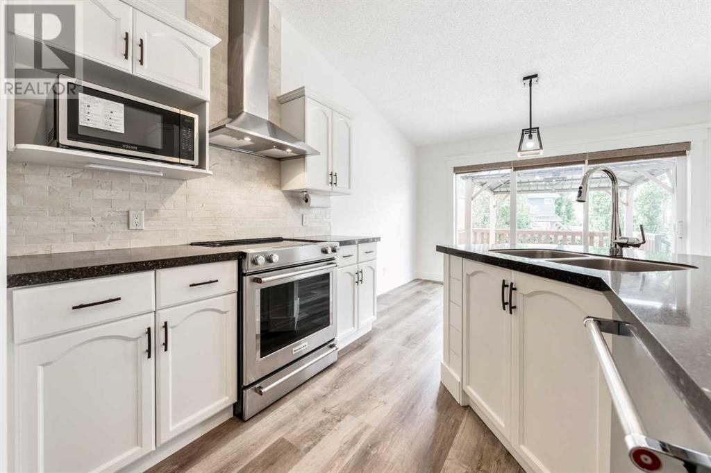 Single Family House Bi-level for Sale in  Coventry Drive NE Coventry Hills Calgary 