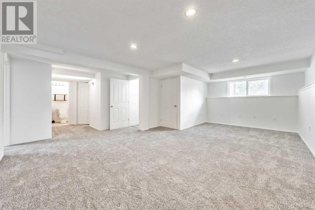 Single Family House Bi-level for Sale in  Coventry Drive NE Coventry Hills Calgary 