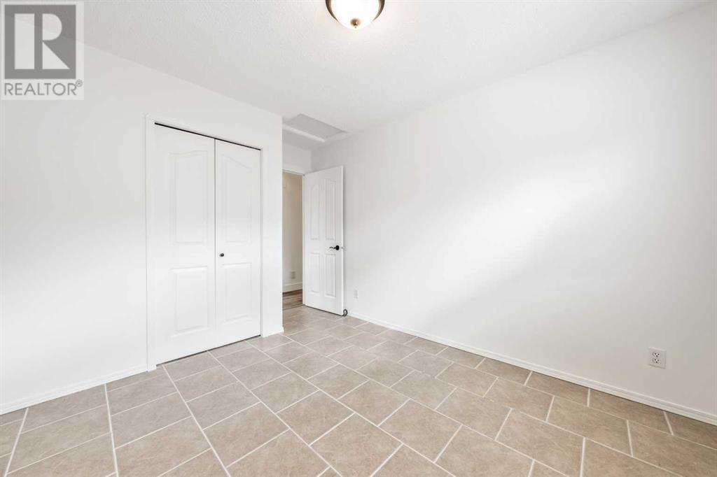 Single Family House Bi-level for Sale in  Coventry Drive NE Coventry Hills Calgary 