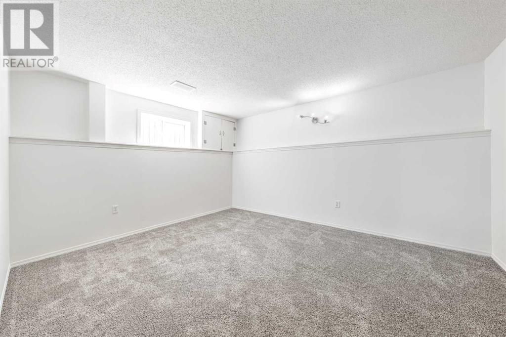 Single Family House Bi-level for Sale in  Coventry Drive NE Coventry Hills Calgary 