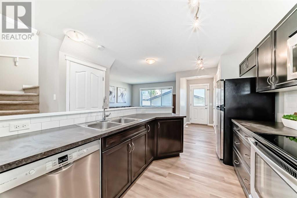 Single Family House for Sale in  Copperpond Heights SE Copperfield Calgary 