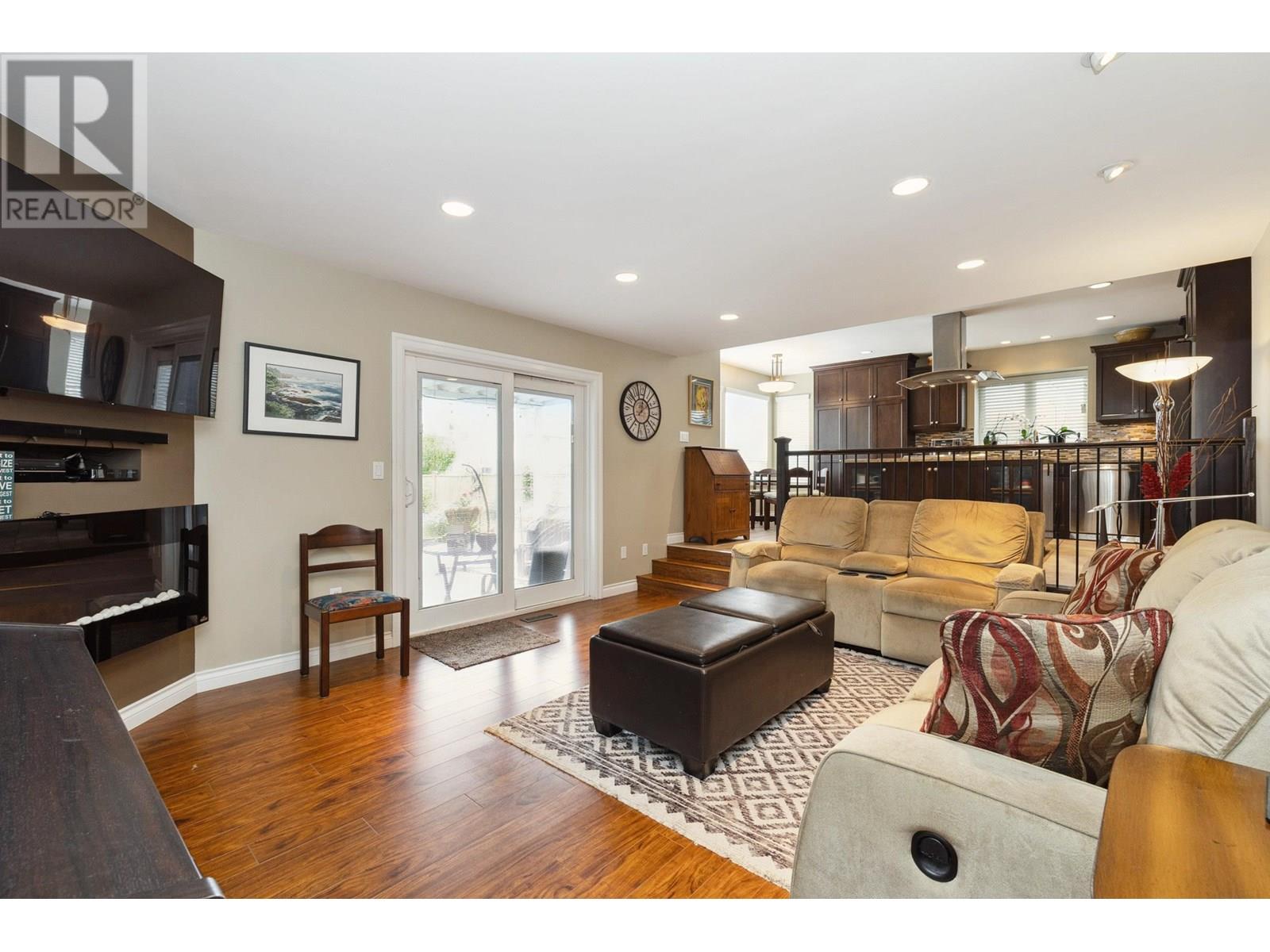 12019 CHESTNUT CRESCENT, Pitt Meadows real estate listing R3013166