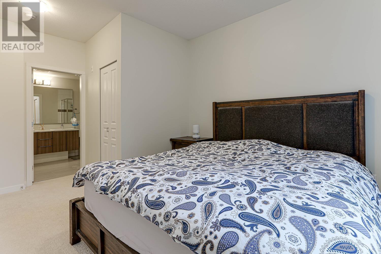 Photo 17 of 106 1151 Windsor Mews, Coquitlam BC