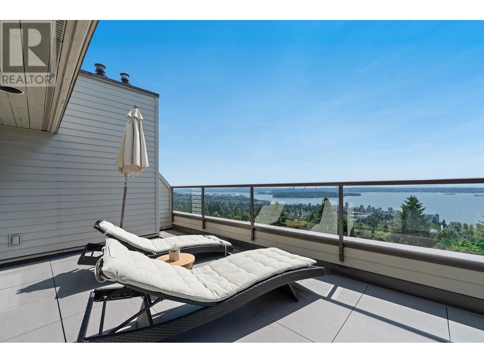 41 2238 FOLKESTONE WAY, West Vancouver
