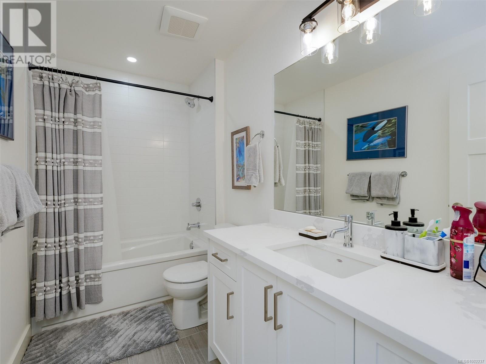 Photo 12 of 6512 Noblewood Pl, Sooke BC