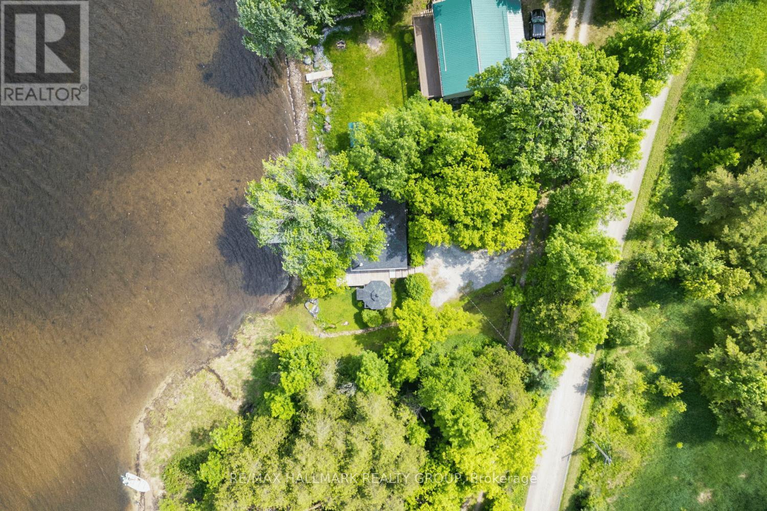 Photo 36 of 118 Hall Shore Road, Lanark Highlands ON
