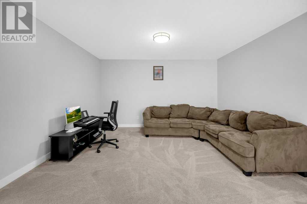 Single Family House for Sale in  Belvedere Point SE Belvedere Calgary 