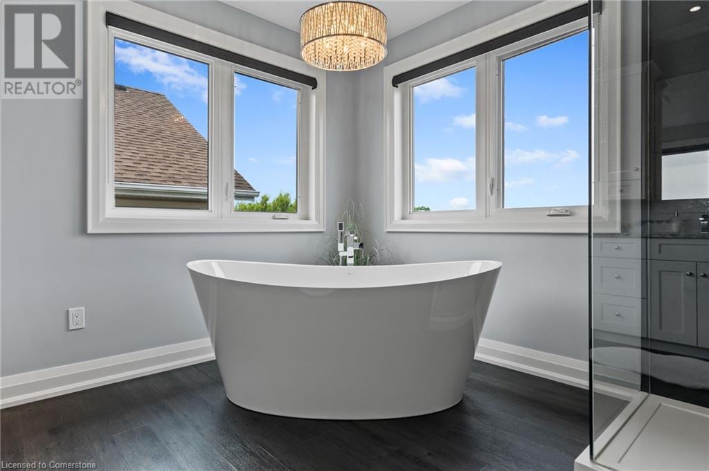 Photo 22 of 80 St Davids Road, St Catharines ON