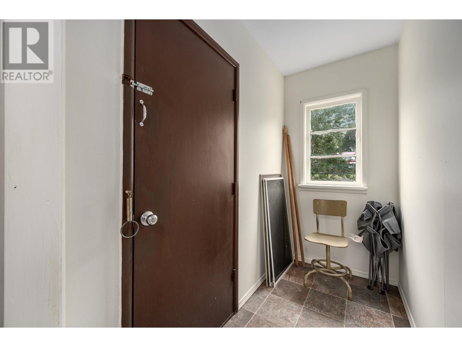 633 FRASERVIEW Street, Lillooet