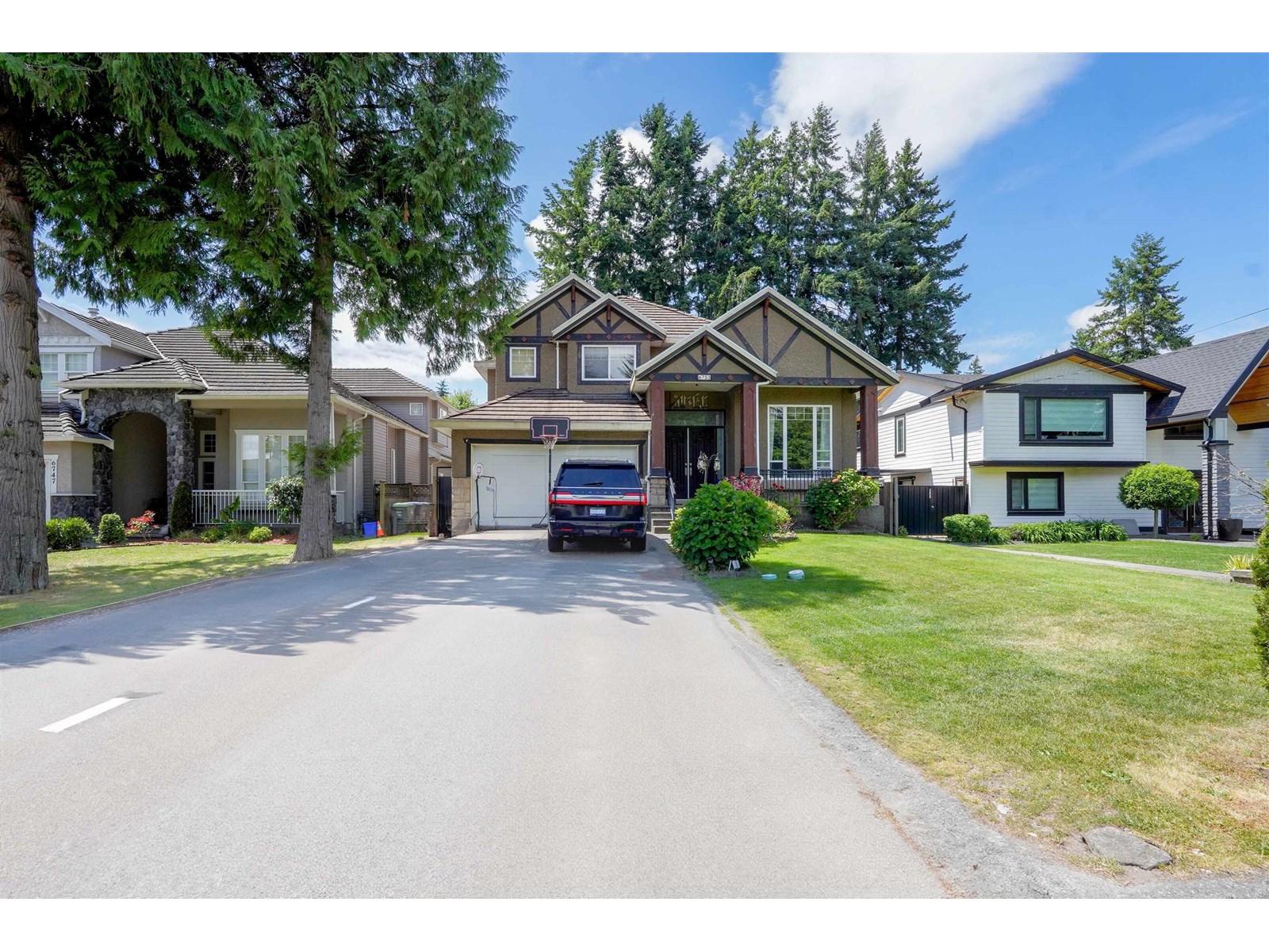 Photo 2 of 6753 134 A Street, Surrey BC