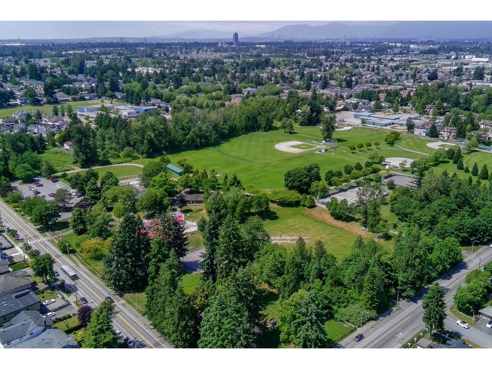 Photo 40 of 6753 134 A Street, Surrey BC