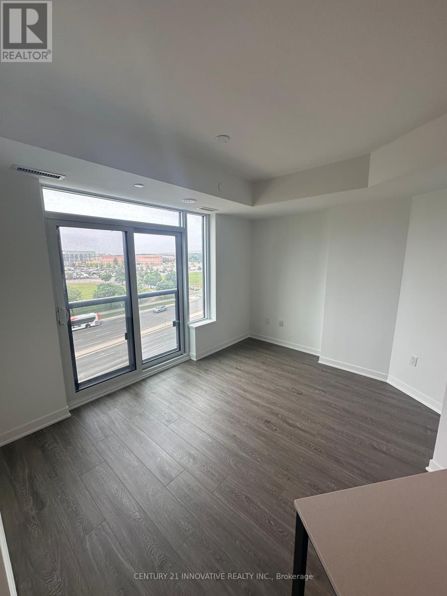 Photo 11 of 608 2495 Eglinton Avenue W, Mississauga ON