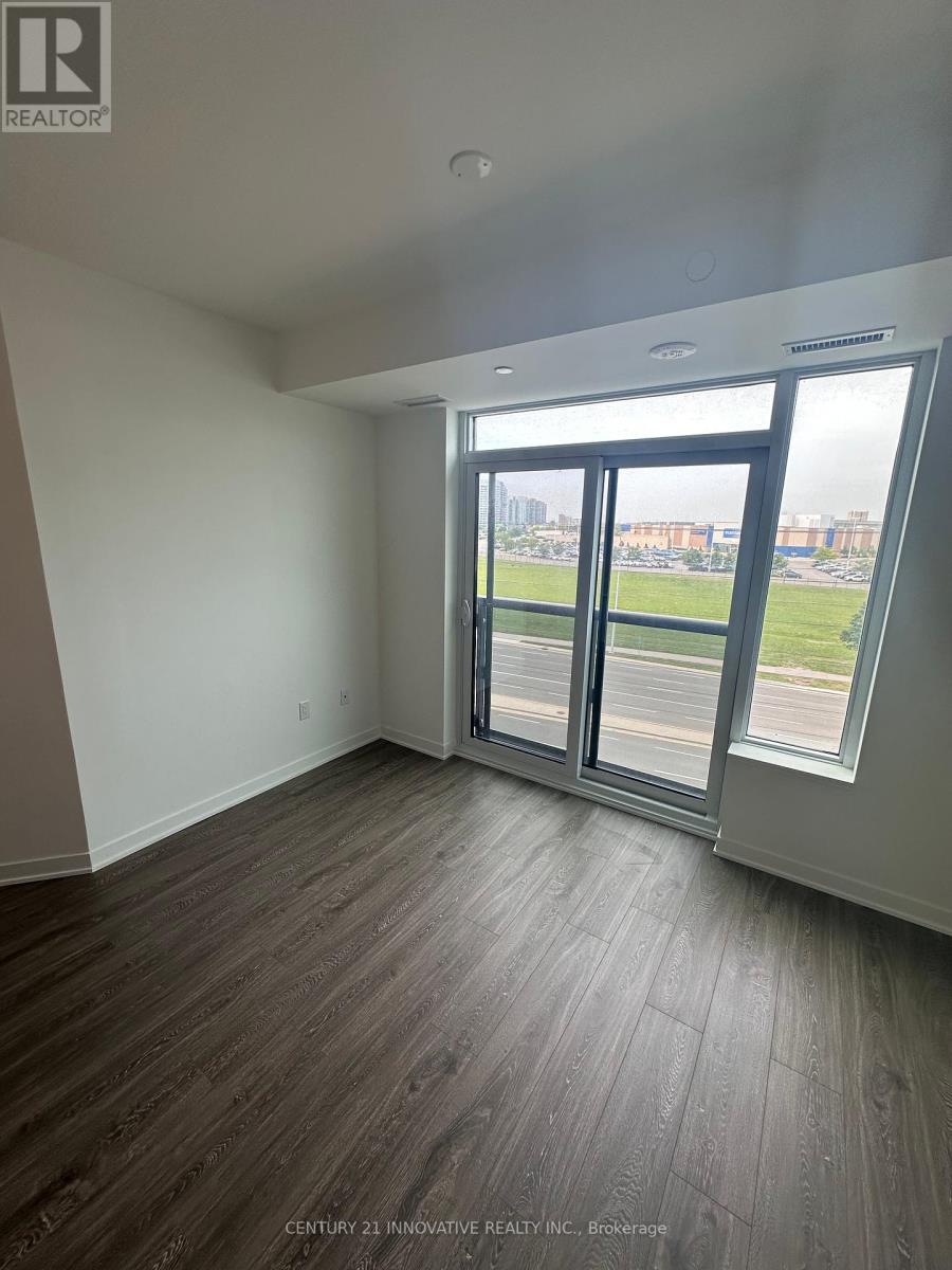Photo 12 of 608 2495 Eglinton Avenue W, Mississauga ON