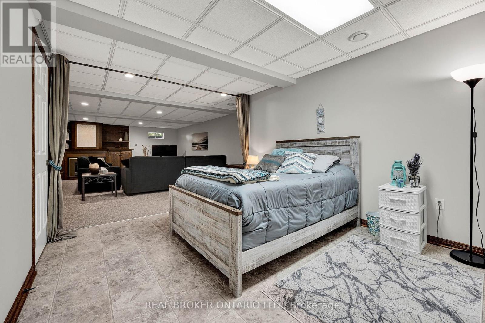 Photo 28 of 1 Shantz Place, Wellesley ON