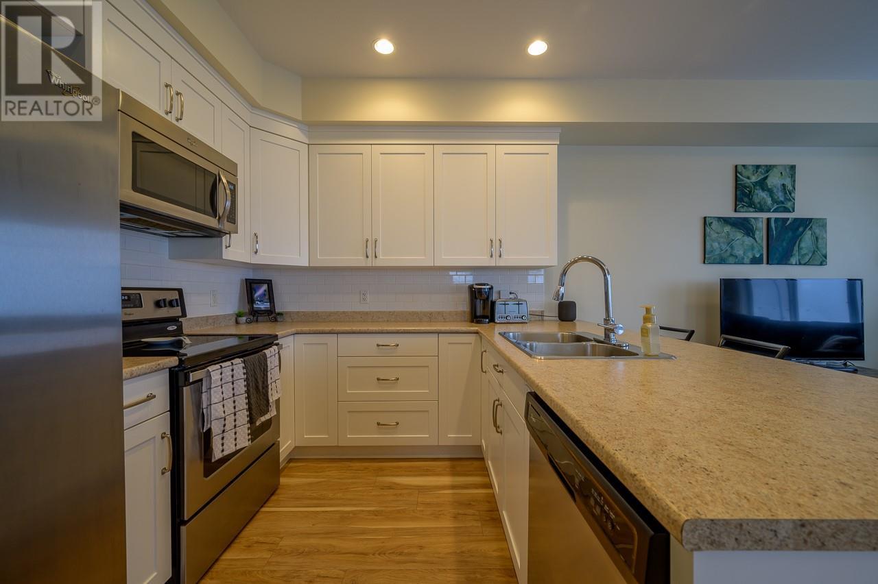 Photo 6 of 1325 Aberdeen Drive Unit 114, Kamloops BC
