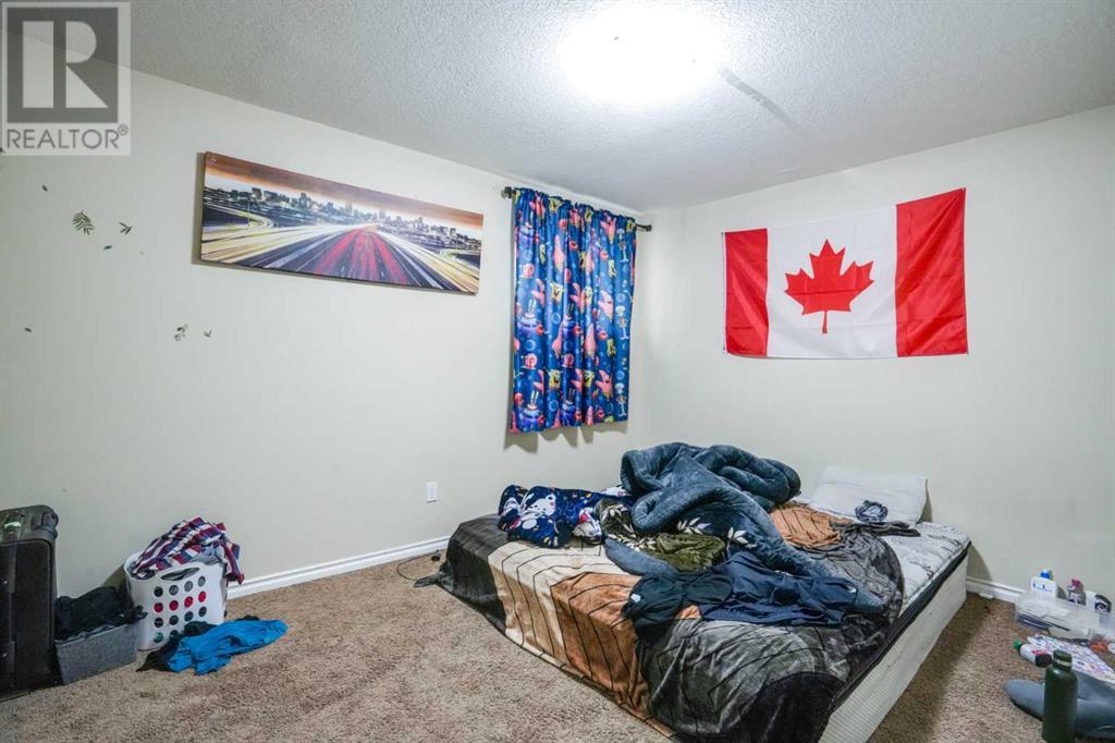Single Family House for Sale in  Taralake Manor NE Taradale Calgary 