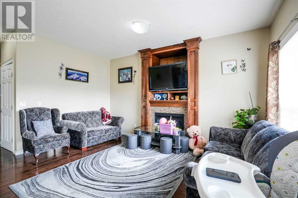 Single Family House for Sale in  Taralake Manor NE Taradale Calgary 