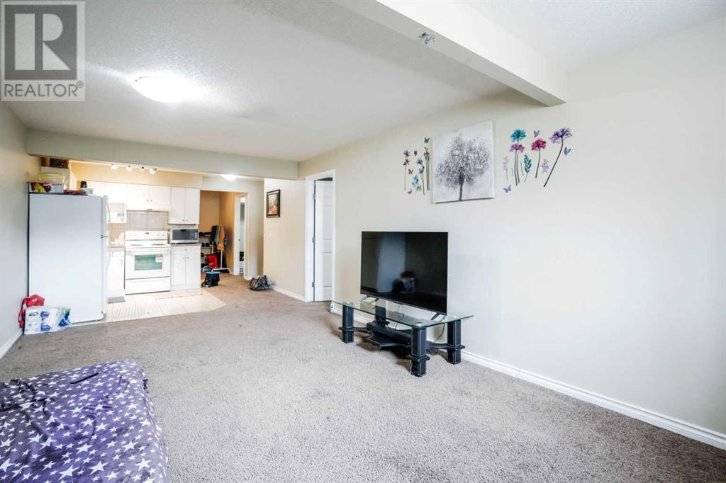 Single Family House for Sale in  Taralake Manor NE Taradale Calgary 