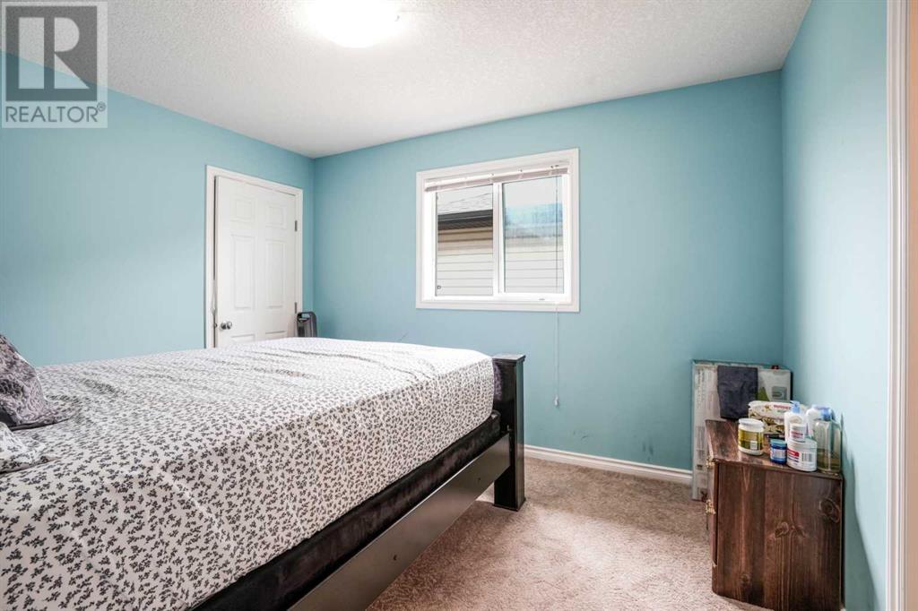 Single Family House for Sale in  Taralake Manor NE Taradale Calgary 