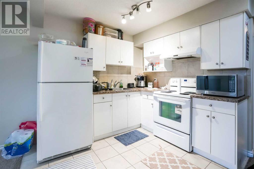Single Family House for Sale in  Taralake Manor NE Taradale Calgary 