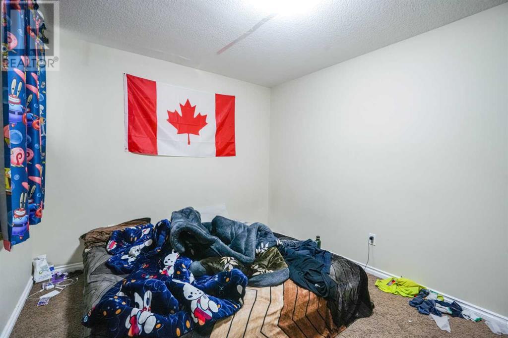 Single Family House for Sale in  Taralake Manor NE Taradale Calgary 