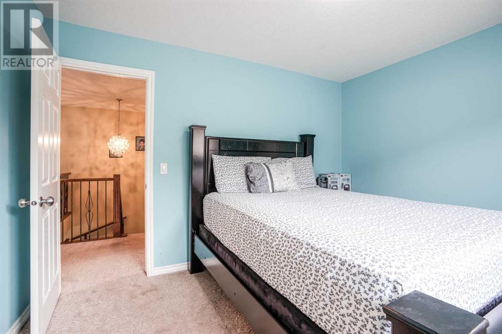 Single Family House for Sale in  Taralake Manor NE Taradale Calgary 