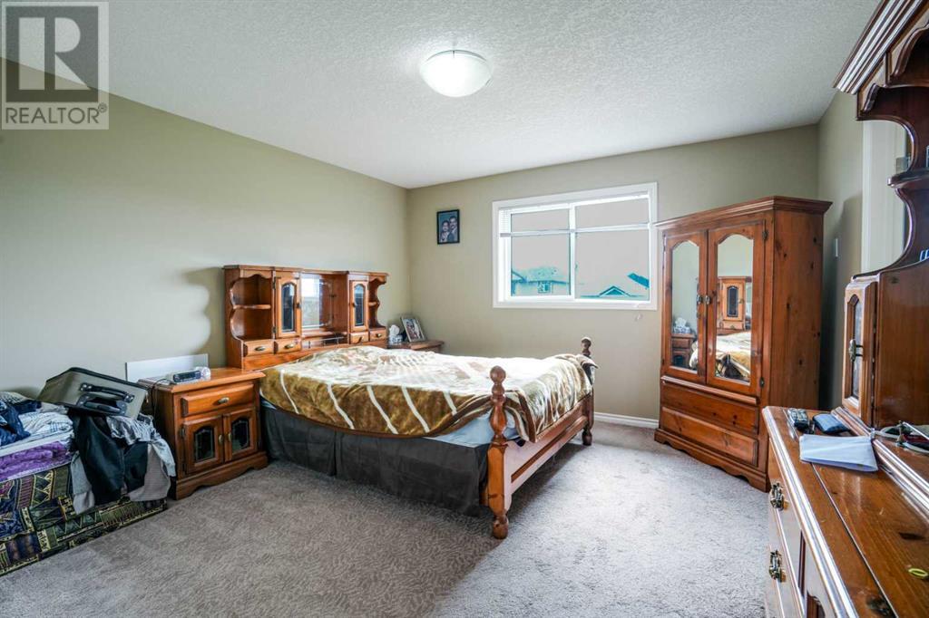 Single Family House for Sale in  Taralake Manor NE Taradale Calgary 