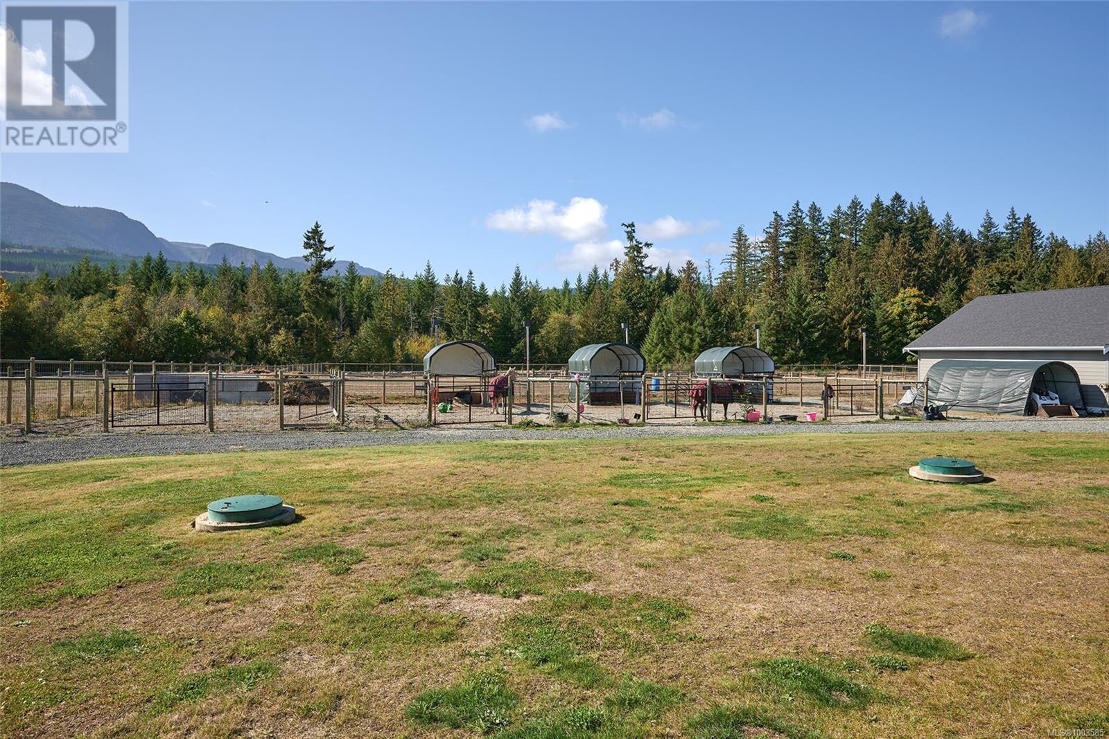 Photo 23 of 1085 Alpine View Pl, Whiskey Creek BC