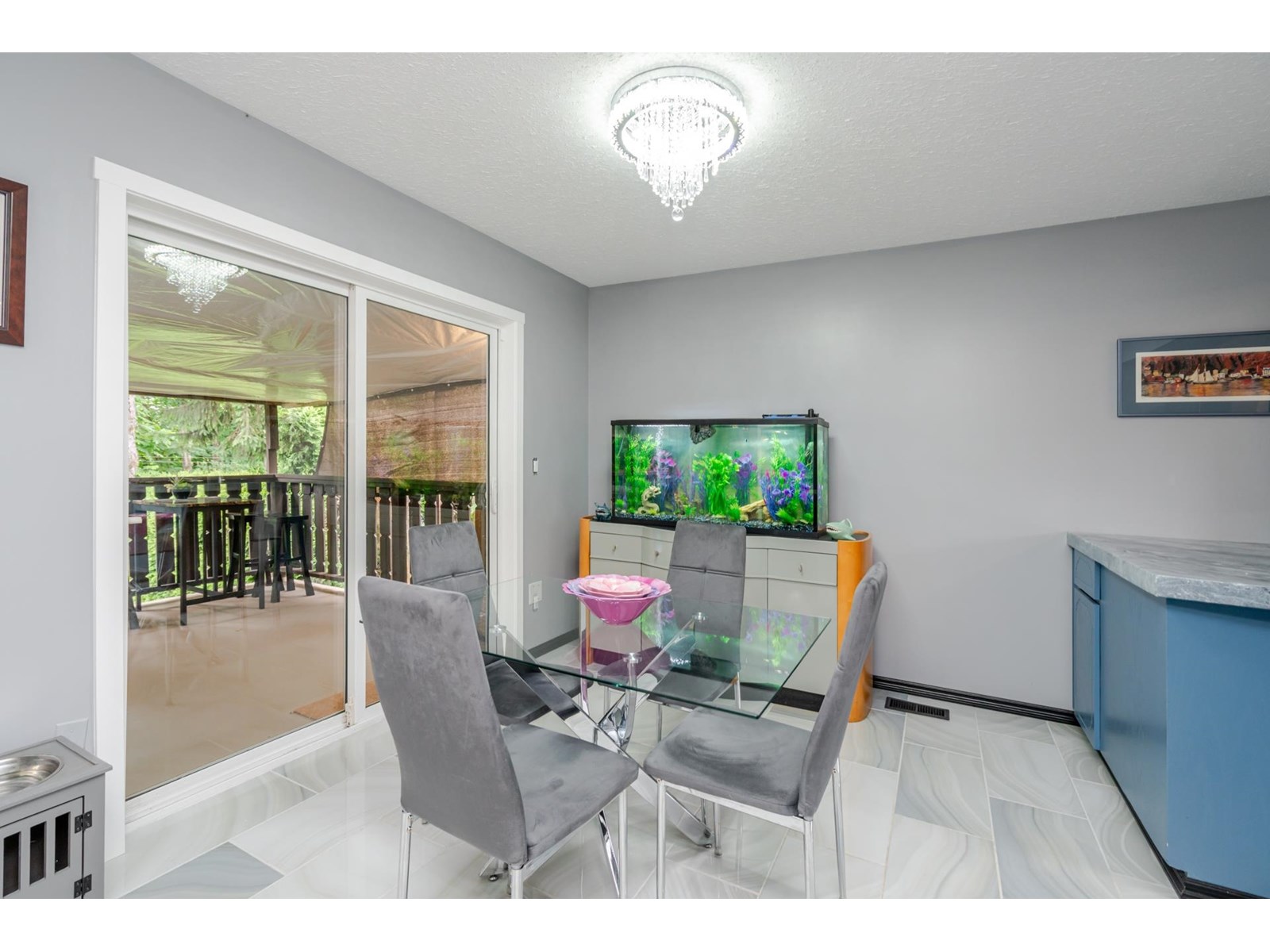 Photo 9 of 33897 Walnut Avenue, Abbotsford BC