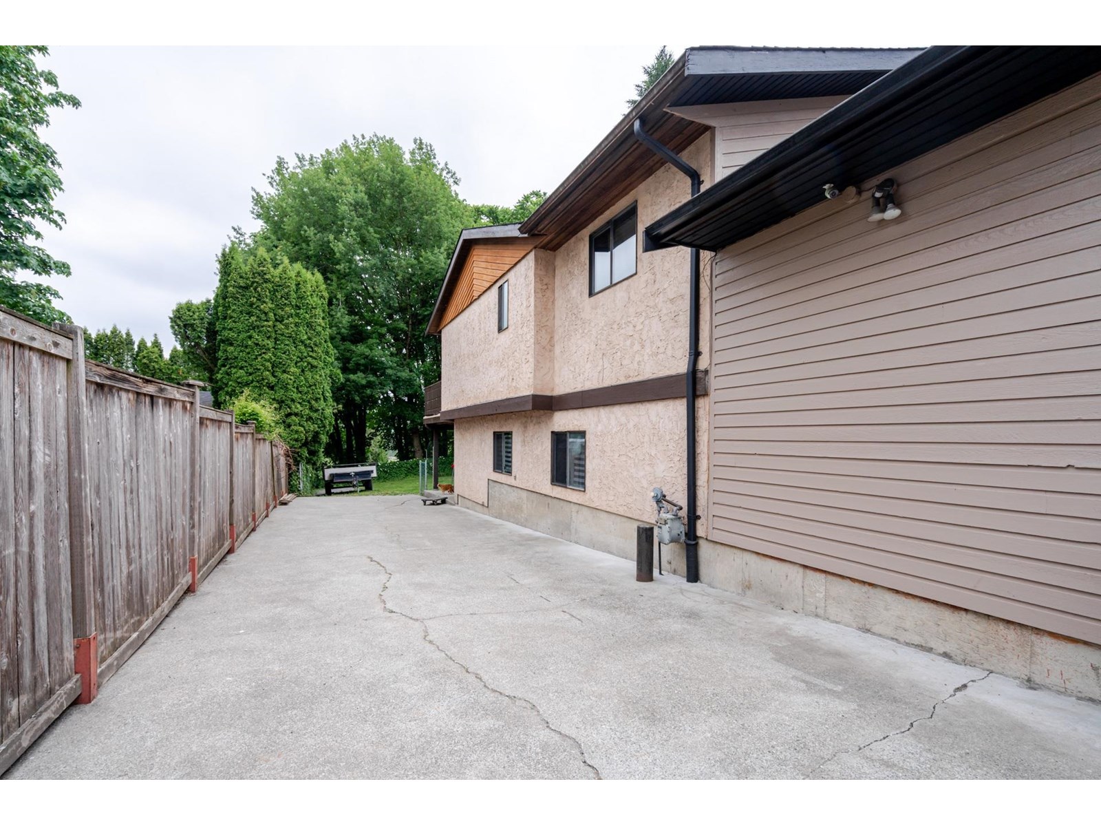 Photo 33 of 33897 Walnut Avenue, Abbotsford BC