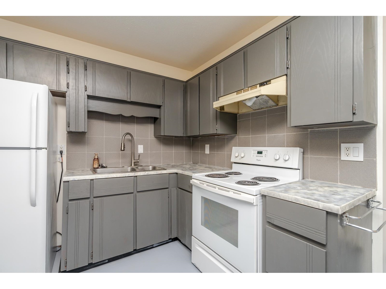 Photo 24 of 33897 Walnut Avenue, Abbotsford BC