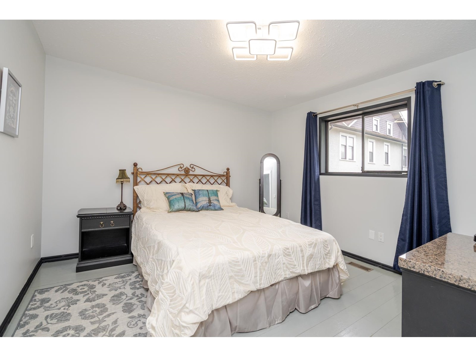 Photo 19 of 33897 Walnut Avenue, Abbotsford BC