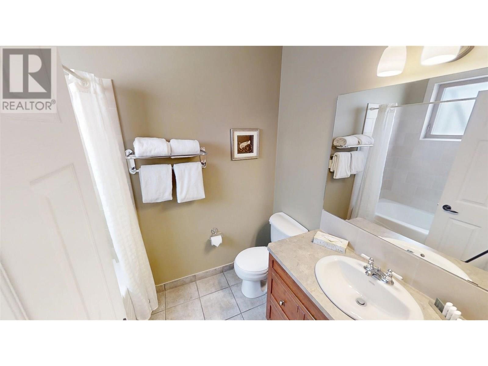 #217A 200 BIGHORN BOULEVARD - 20