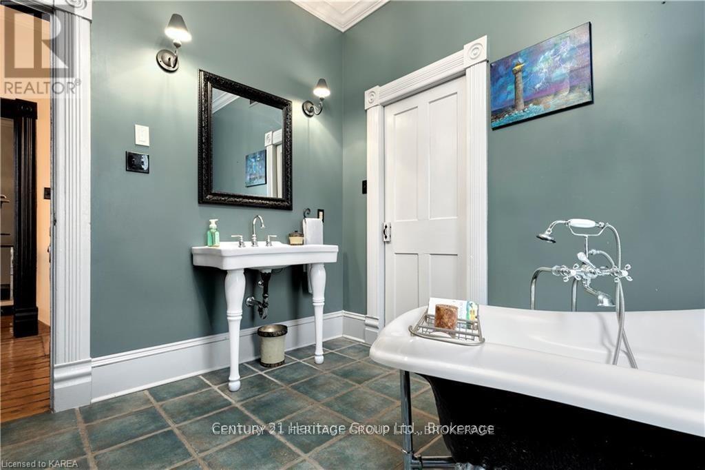 Photo 23 of 7387 County Rd 9, Greater Napanee ON